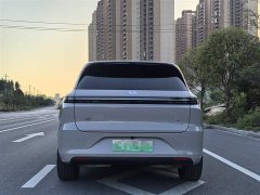 Li Auto L6 Max - ფოტო 5
