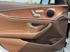Mercedes-Benz E-Class E 260 L - ფოტო 16