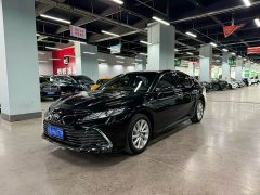 Toyota Camry 2.0G Luxury - ფოტო 1