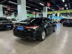 Toyota Camry 2.0G Luxury - ფოტო 8