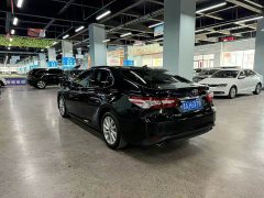Toyota Camry 2.0G Luxury - ფოტო 9