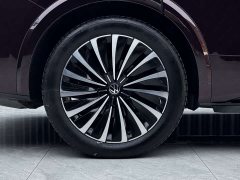 Volkswagen Viloran 380TSI Prestige - ფოტო 10