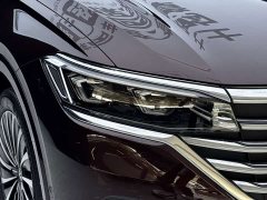 Volkswagen Viloran 380TSI Prestige - ფოტო 18