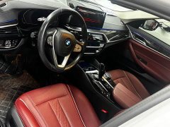 BMW 5 Series Facelift 525Li Luxury Package - ფოტო 7