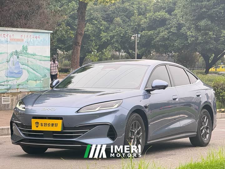 BYD Dolphin 06 DM-i Smart Drive Edition 80KM Luxury - ავტომობილი ჩინეთიდან