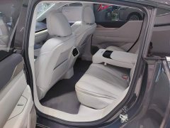 Buick Zhijing L7 Extended Range Avvia - ფოტო 11