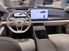 Buick Zhijing L7 Extended Range Avvia - ფოტო 12