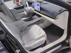 Buick Zhijing L7 Extended Range Avvia - ფოტო 8