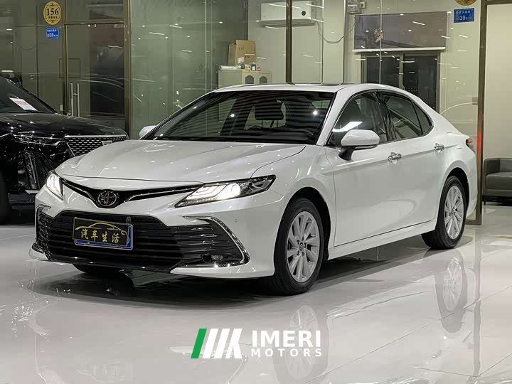 Toyota Camry 2.0G Luxury Edition