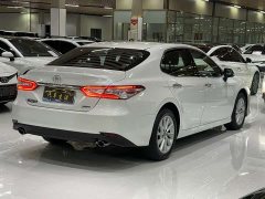 Toyota Camry 2.0G Luxury Edition - ფოტო 11