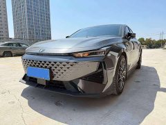 Changan UNI-V 1.5T Premium - ფოტო 1