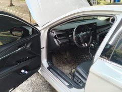 Toyota Camry Hybrid 2.0HG Premium Edition - ფოტო 12