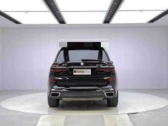 BMW X7 xDrive40i M Sport Luxury Package - ფოტო 4