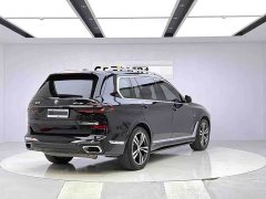 BMW X7 xDrive40i M Sport Luxury Package - ფოტო 5