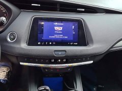 Cadillac XT4 28T FWD Luxury - ფოტო 13