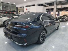 BMW 7 Series 735Li M Sport Package - ფოტო 18
