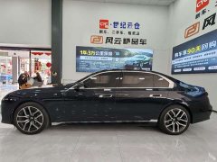 BMW 7 Series 735Li M Sport Package - ფოტო 4