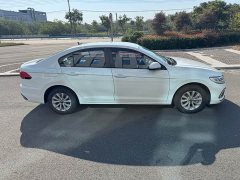 Volkswagen Bora 200TSI DSG Comfort Edition - ფოტო 3