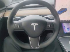 Tesla Model Y Standard Range RWD - ფოტო 15