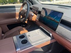 Wuling Huajing S 235km AWD Qiankun Premium Edition - ფოტო 19