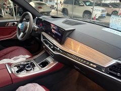 BMW X5 xDrive 40Li M Sport Midnight Edition Package - ფოტო 16