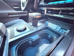 Hummer EV BEV - ფოტო 16