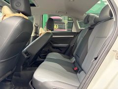 Volkswagen Lavida 1.5L Automatic Five Million Edition - ფოტო 10