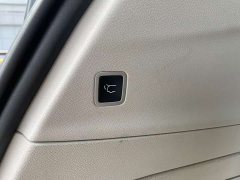 Dodge Caravan Chrysler Pacifica PHEV (Imported) 2019 3.6L Plug-in Hybrid - photo 19