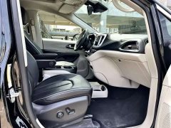 Dodge Caravan Chrysler Pacifica PHEV (Imported) 2019 3.6L Plug-in Hybrid - photo 20