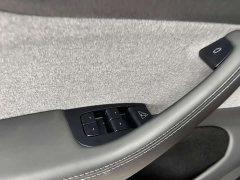 Tesla Model Y Rear-Wheel Drive - ფოტო 10