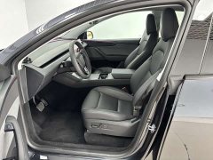 Tesla Model Y Rear-Wheel Drive - ფოტო 11