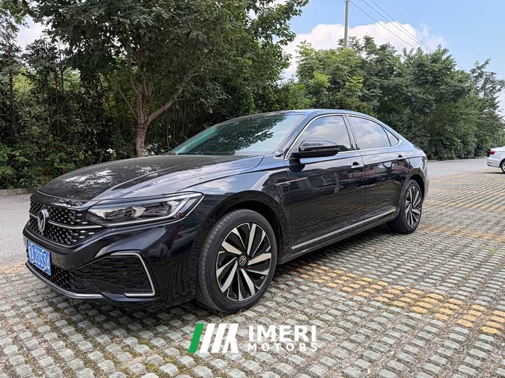 Volkswagen Passat 2022 330TSI Starry Sky Elite - ავტომობილი ჩინეთიდან