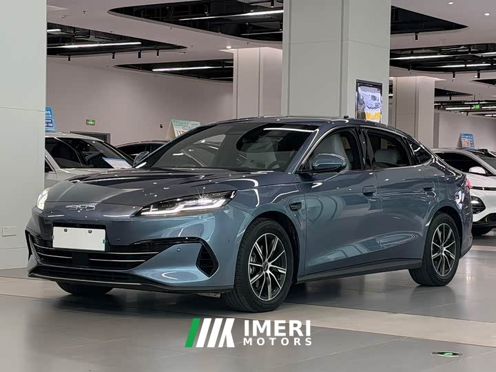 BYD Dolphin 06 DM-i Smart Drive 120KM Deluxe - ავტომობილი ჩინეთიდან