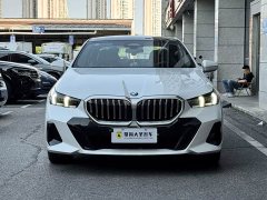 BMW 5 Series 530Li Premier M Sport Package - ფოტო 2
