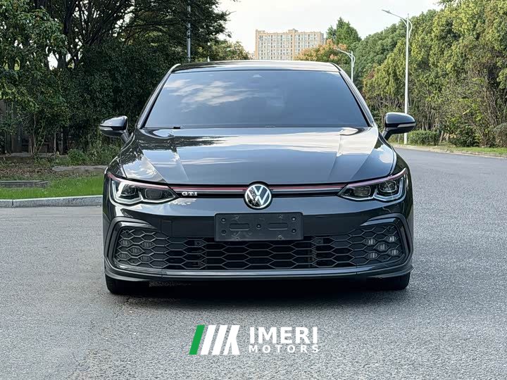 Volkswagen Golf GTI 2021 380TSI DSG GTI - ავტომობილი ჩინეთიდან