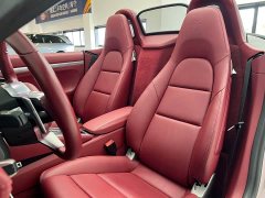 Porsche 718 Boxster 2.0T - ფოტო 13