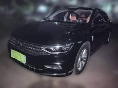 Volkswagen Magotan 2023 2 Million Units Anniversary Edition 280TSI DSG Comfort - ფოტო 1