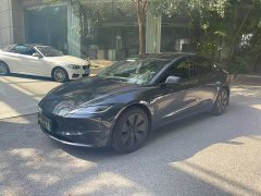 Tesla Model 3 Rear-Wheel Drive - ფოტო 1