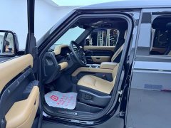 Land Rover Defender 110 3.0T P400 X-Dynamic HSE - ფოტო 7