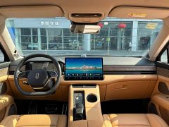 AITO M5 Extended Range RWD Standard - ფოტო 12
