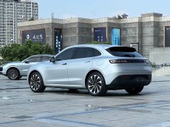 AITO M5 Extended Range RWD Standard - ფოტო 5