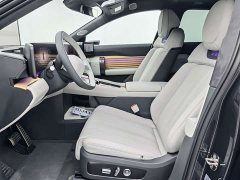 Audi E7X Flagship quattro - ფოტო 5
