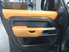 Land Rover Defender 90 3.0T P400 HSE - ფოტო 4
