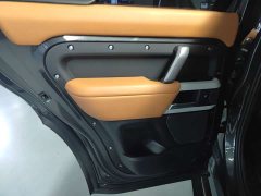 Land Rover Defender 90 3.0T P400 HSE - ფოტო 7