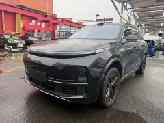 Li Auto L8 Max - ფოტო 1