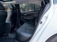 Toyota Asia Lion 2.0L Elite - ფოტო 12