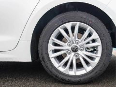 Toyota Asia Lion 2.0L Elite - ფოტო 9