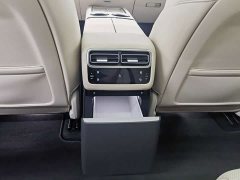 Li Auto L6 Max - ფოტო 4