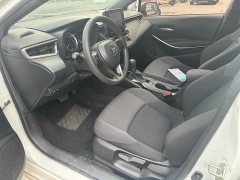 Toyota Corolla Hybrid 1.8H E-CVT Base - ფოტო 7