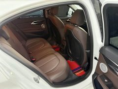 BMW 1 Series 120i M Sport Night Edition - ფოტო 14